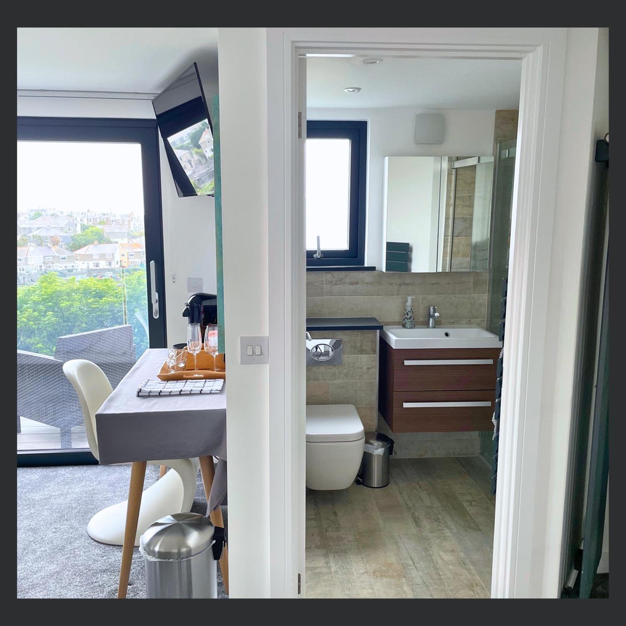 Uno St Ives - Luxury Serviced Accommodation Rum bild