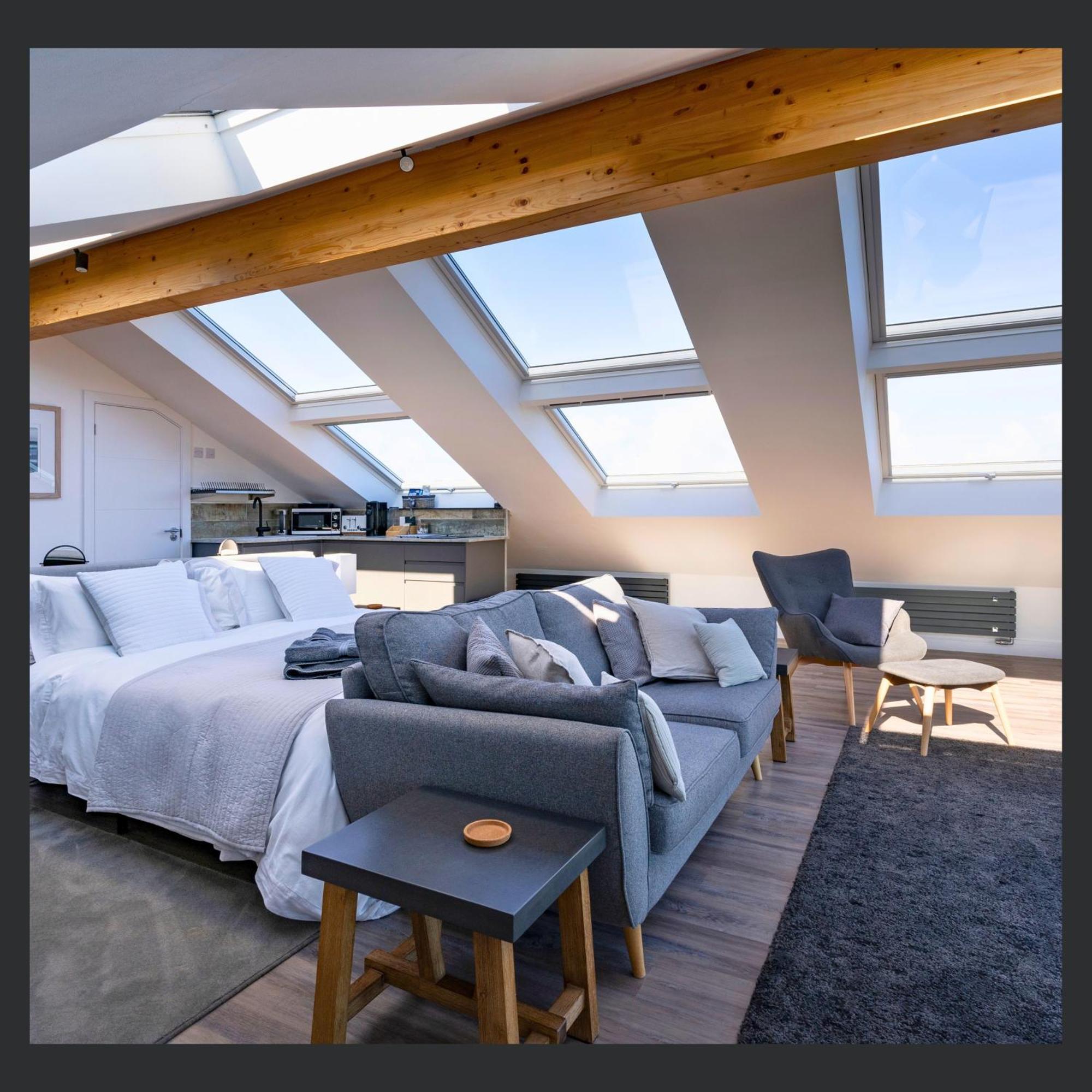 Uno St Ives - Luxury Serviced Accommodation Rum bild